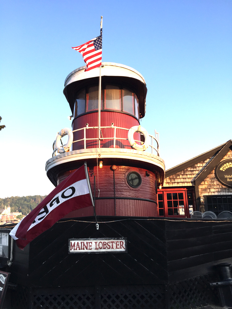 Tug Boat Restaurant